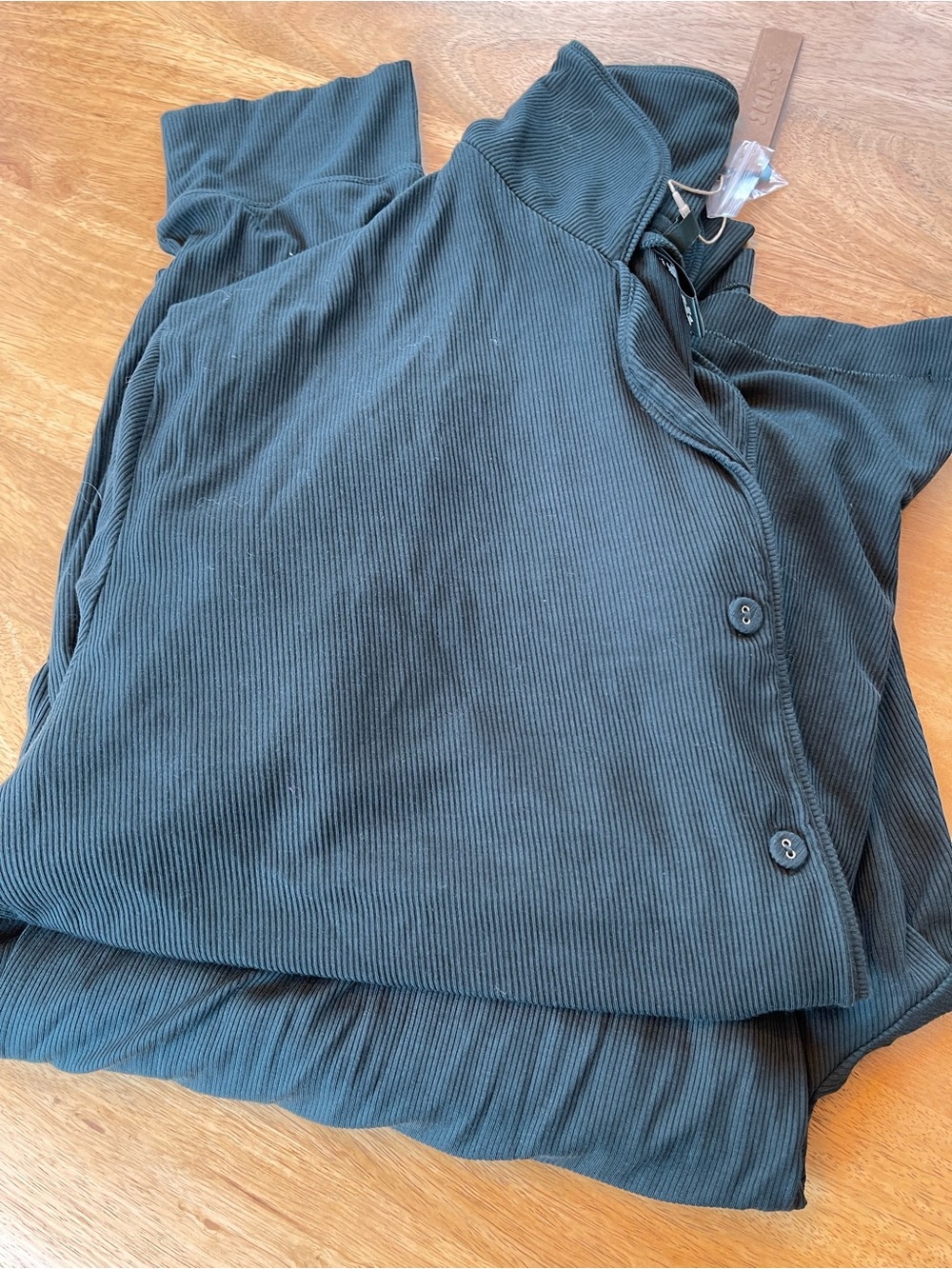 Skims Ribbed Pajama - Picture 2 of 3